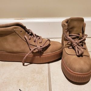 Brash, Light Brown Shoes